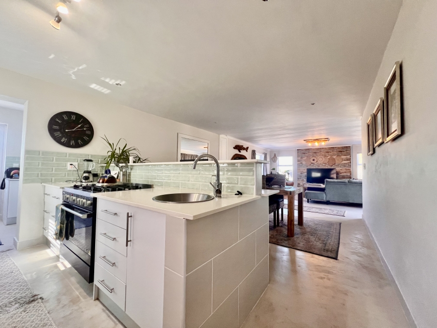 3 Bedroom Property for Sale in Bluewater Bay Western Cape